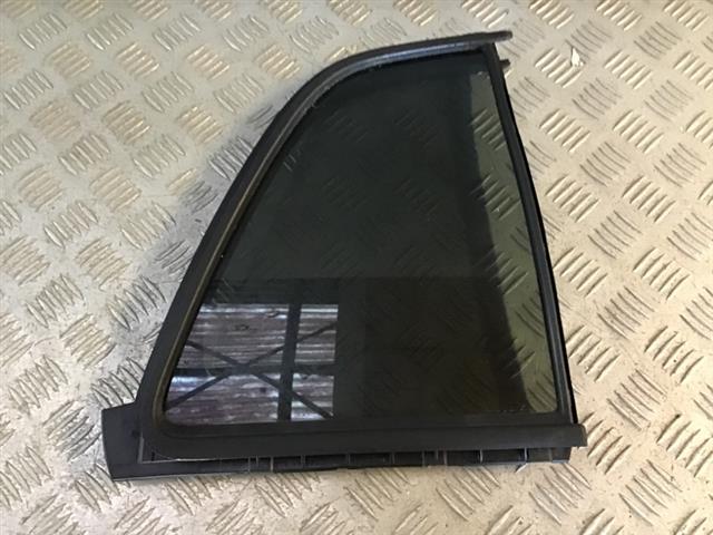 Rr Door Quarter Glass