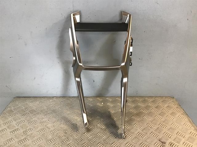 Stereo Surround / Bezel