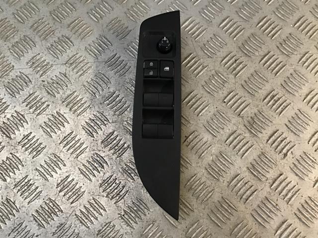 Window Master Switch