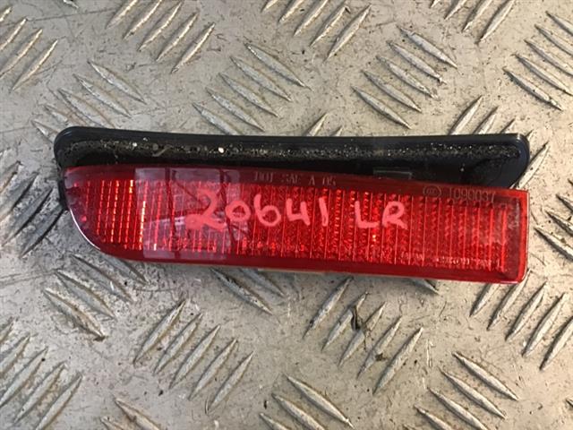 Lr Bumper Reflector