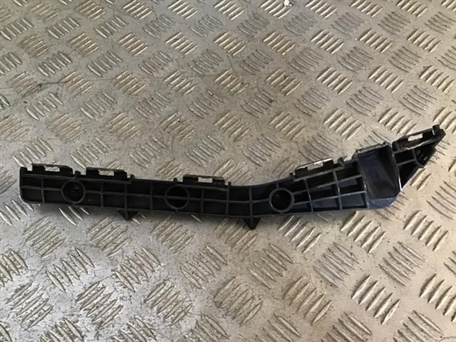 Rr Bumper Retainer