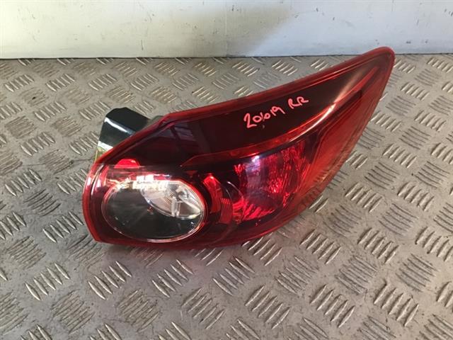 R Tail Light