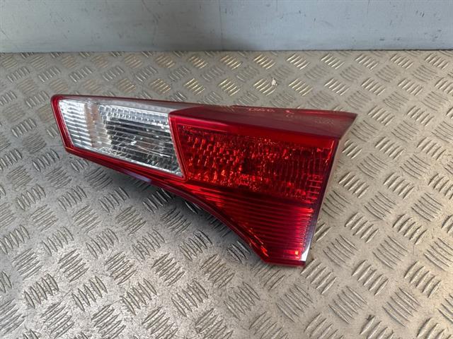 R Tailgate Light