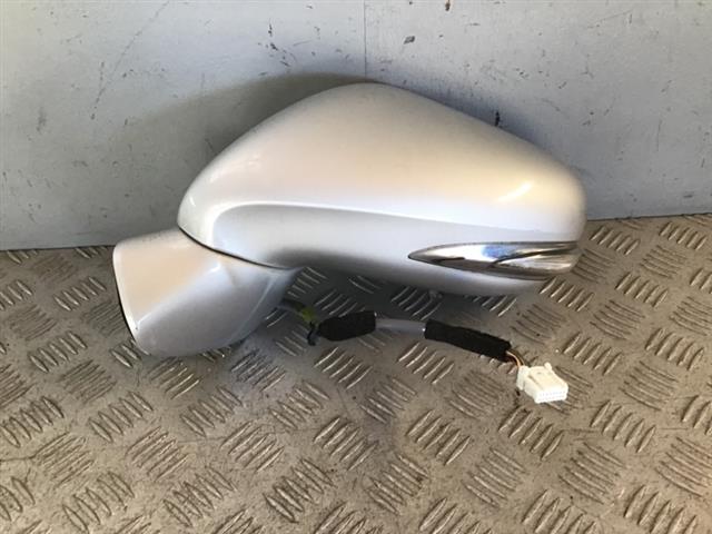 Lf Door Elec Mirror (15 Wire)