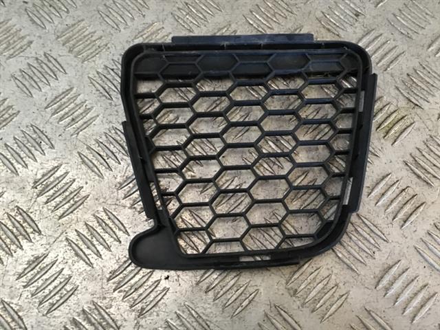 Front Bumper Left Grille End