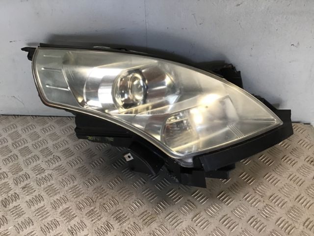 R Headlight (hid)