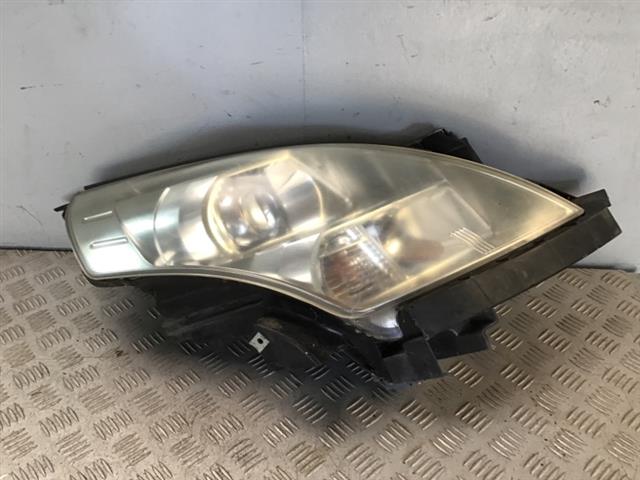 R Headlight (hid)