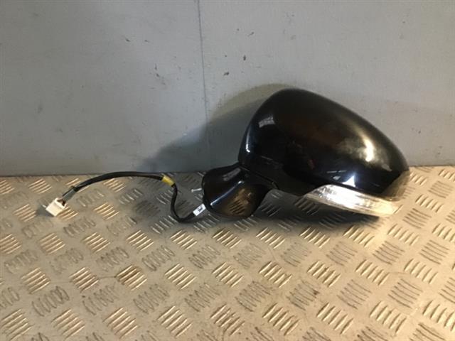 Lf Door Elec Mirror (9 Wire)