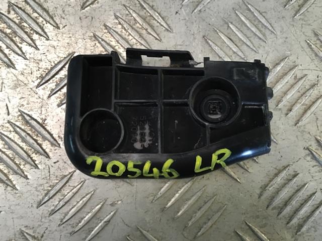 Lr Bumper Retainer