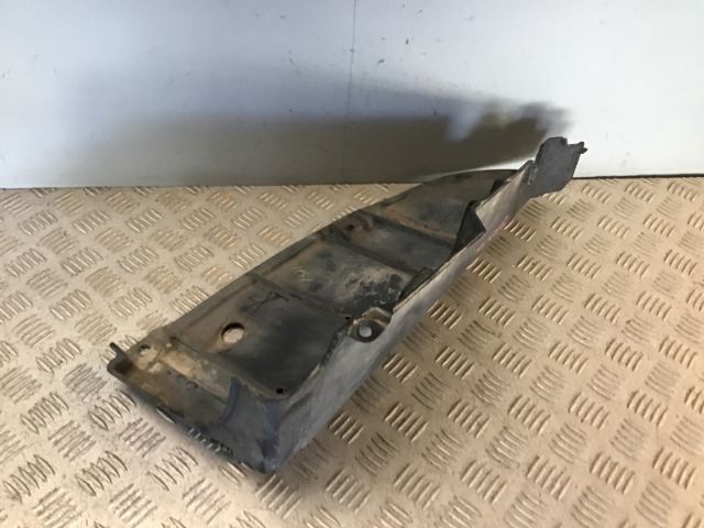 Under Body Tray Rh