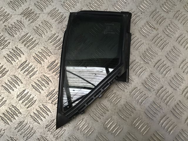 Lr Door Quarter Glass