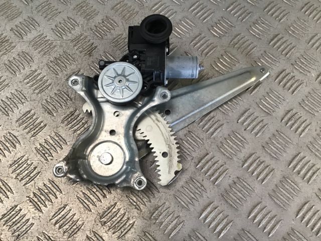 Lr Door Elec Regulator