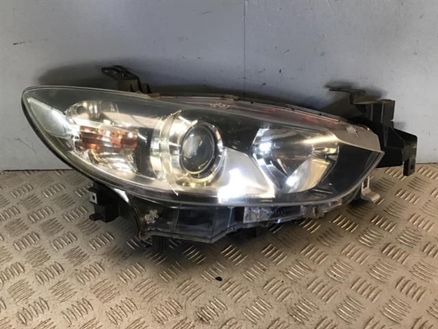 R Headlight