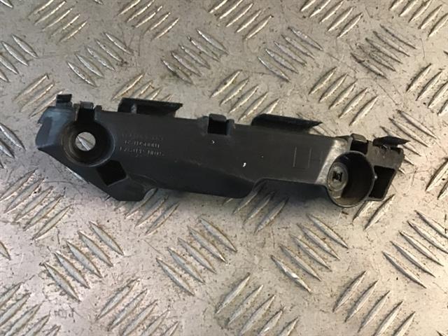 Lf Bumper Retainer