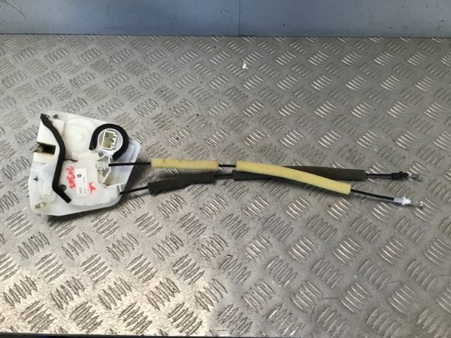 Lr Door Lock Mechanism