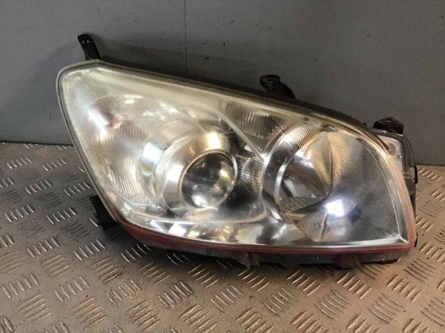 R Headlight (halogen)