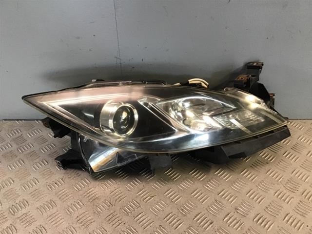R Headlight (hid)