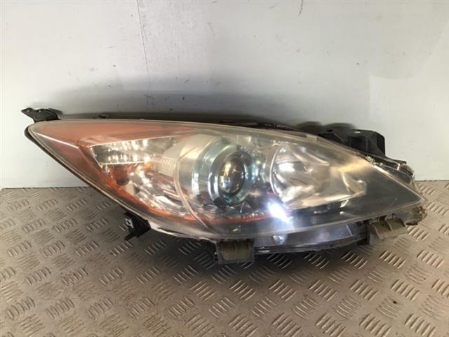 R Headlight (halogen)