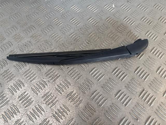 Rear Wiper Arm