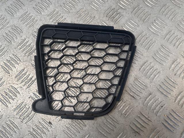 Front Bumper Left Grille End