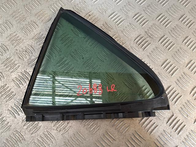 Lr Door Quarter Glass