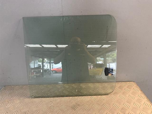 Rr Door Glass