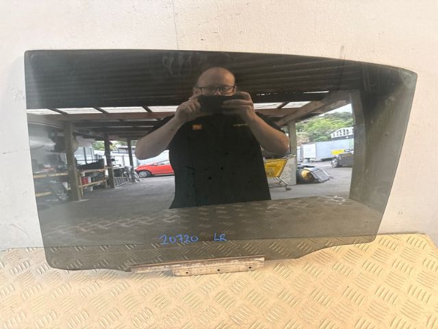 Lr Door Glass