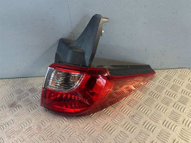 R Tail Light