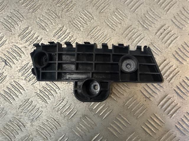 Rf Bumper Retainer