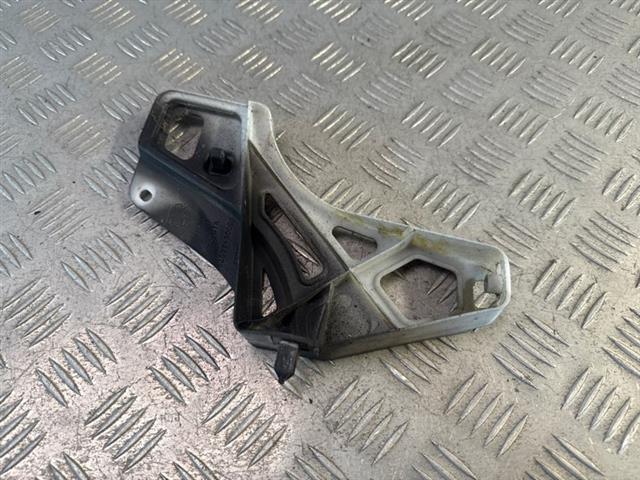 Rr Bumper Retainer