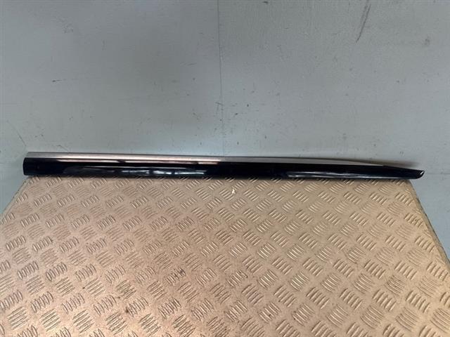 Rf Lower Door Moulding