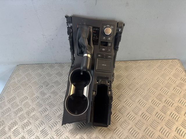 Gearshift Surround / Trim