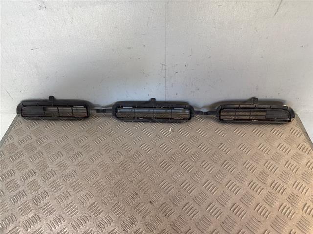 Grille Lower