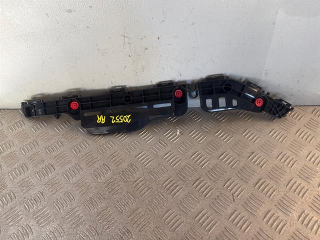 Rr Bumper Retainer
