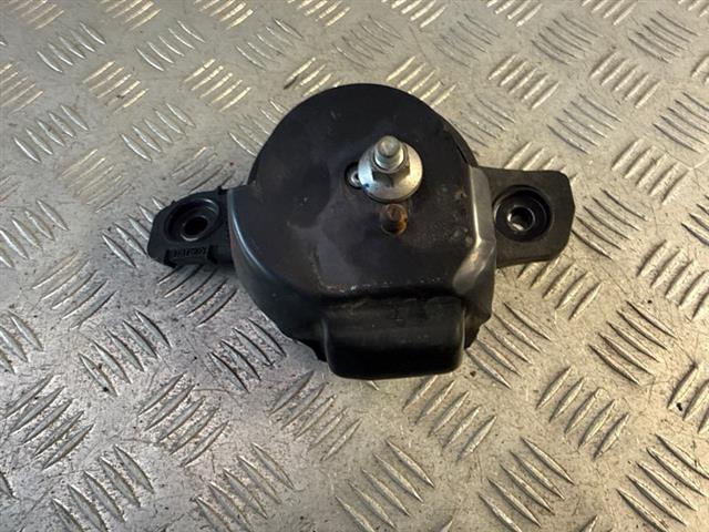 Right Engine Mount