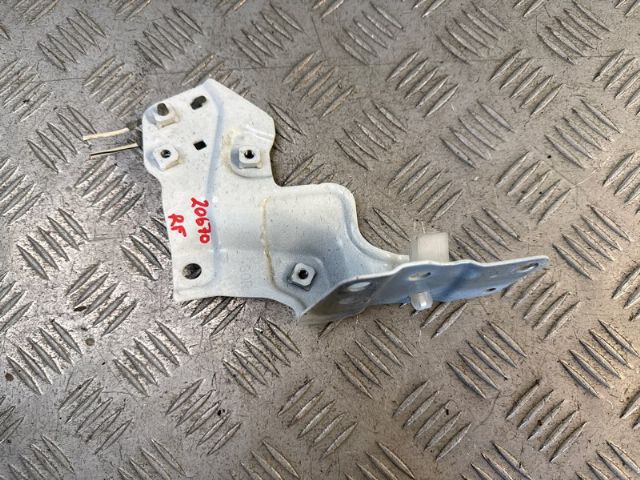 Rf Guard Bracket