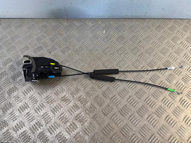 Lr Door Lock Mechanism