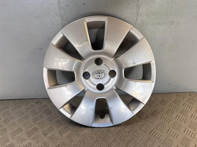 Road Wheel Hub Cap
