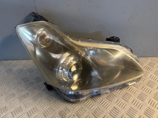 R Headlight (hid)