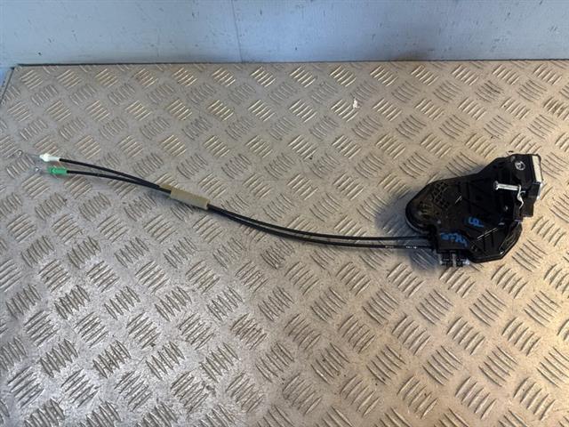 Lr Door Lock Mechanism