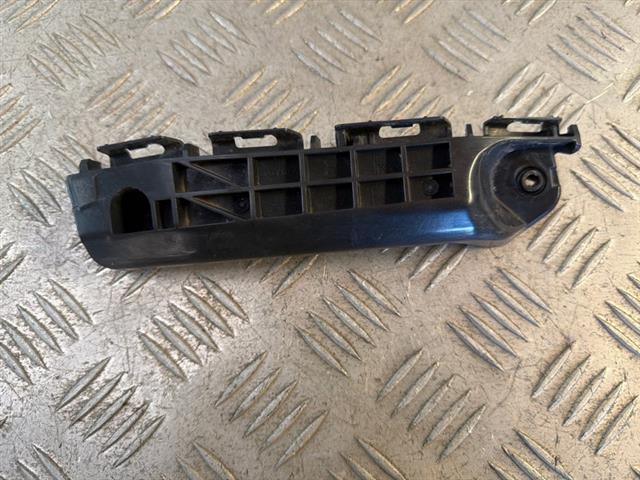 Rf Bumper Retainer