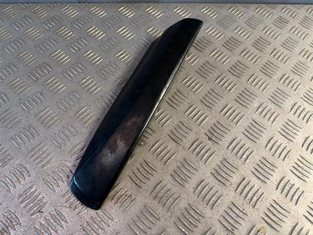 Lr Roof Rail Cap