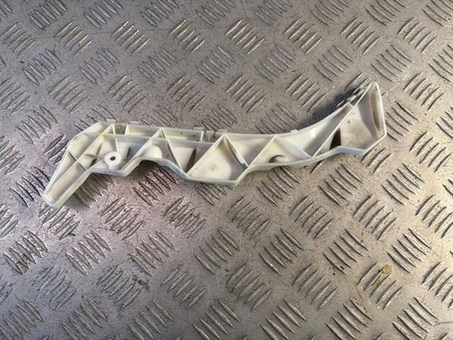 Rr Bumper Retainer
