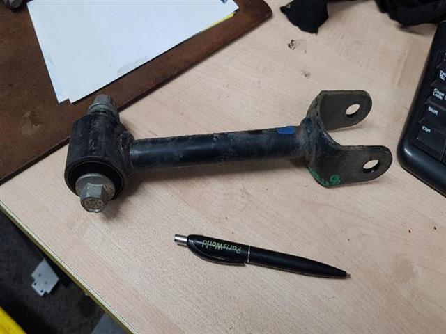 Lr Upper Control Arm