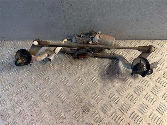 Front Wiper Rack Assy