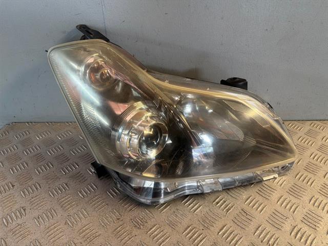 R Headlight (hid)
