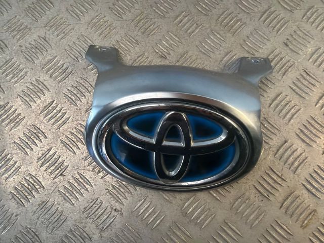 Badge