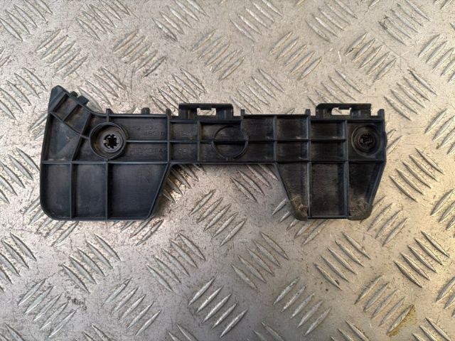 Rr Bumper Retainer