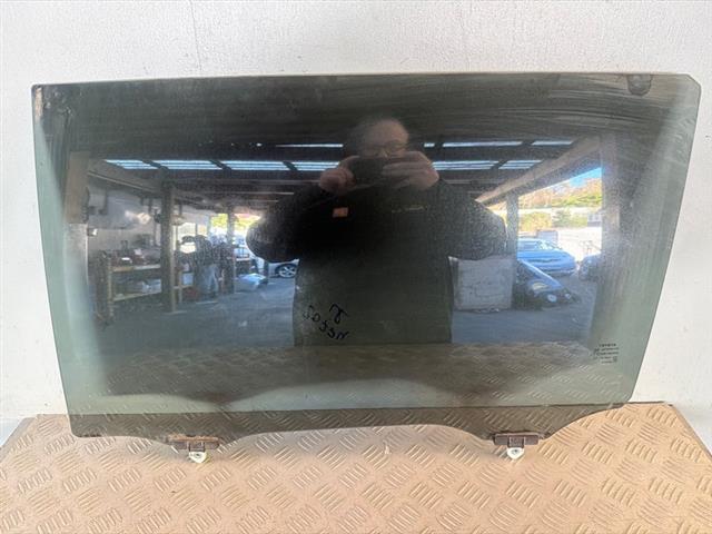 Lr Door Glass