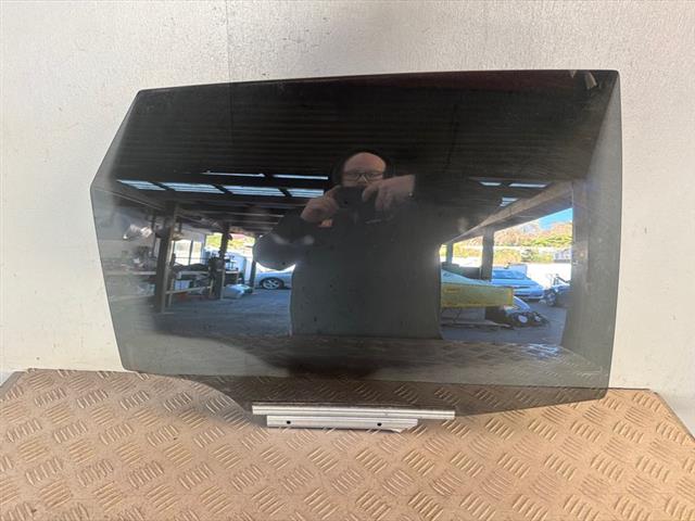 Rr Door Glass